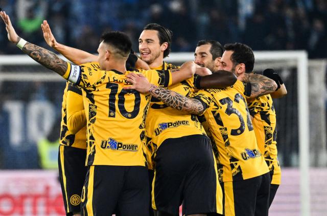 开云下载-因扎吉精准轮换狂胜蓝鹰，劳塔罗哑火无碍多点开花