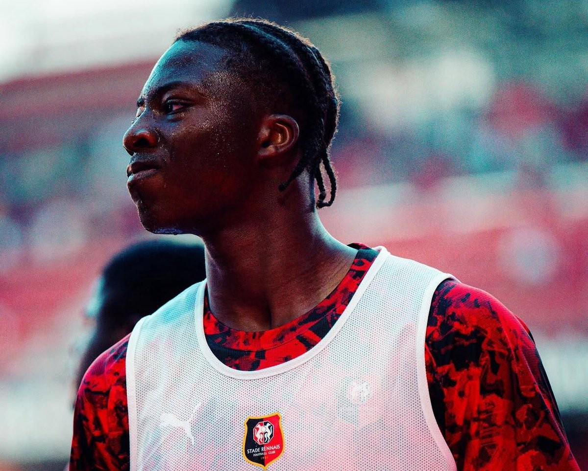 开云APP-记者：曼联考虑加大对雷恩前锋梅特的追求力度